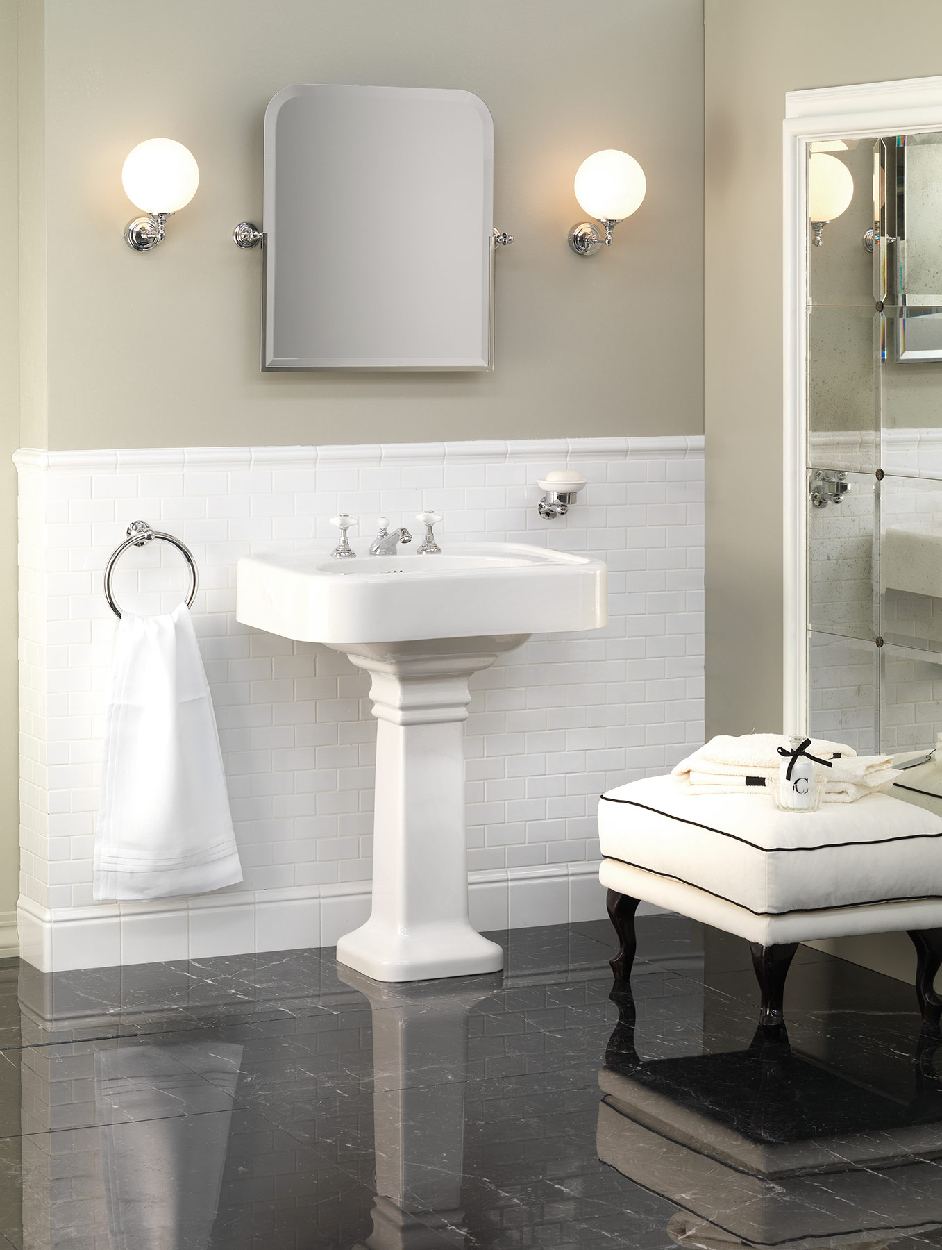 Traditional Blues Floor Mount Pedestal Washbasin