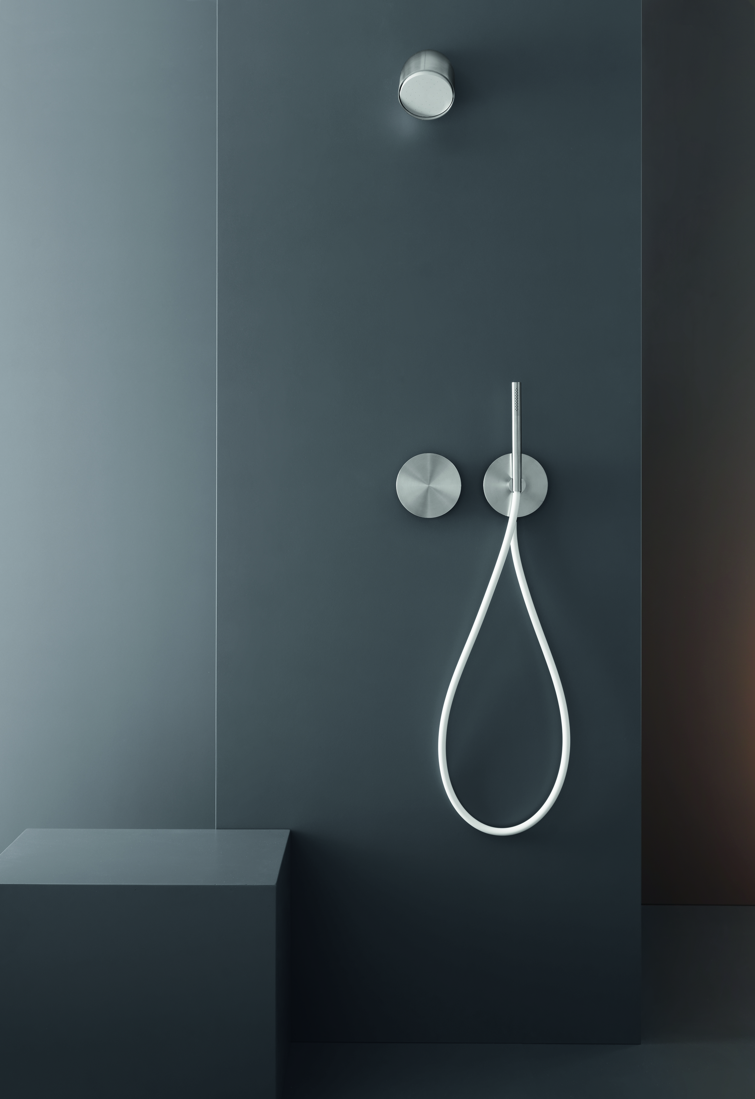 Modern Circle Wall Mount Shower Set