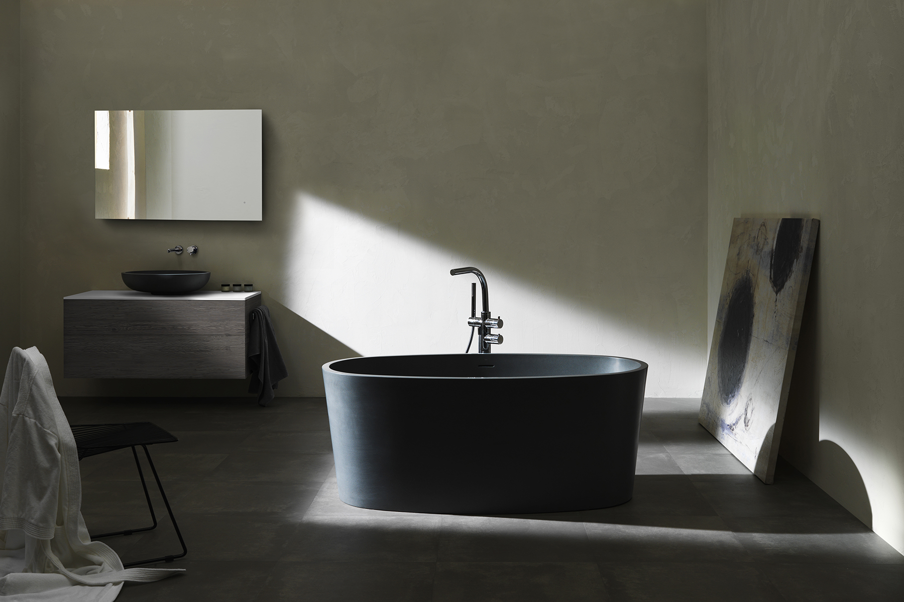 Modern Coco Freestanding Oval Bathtub