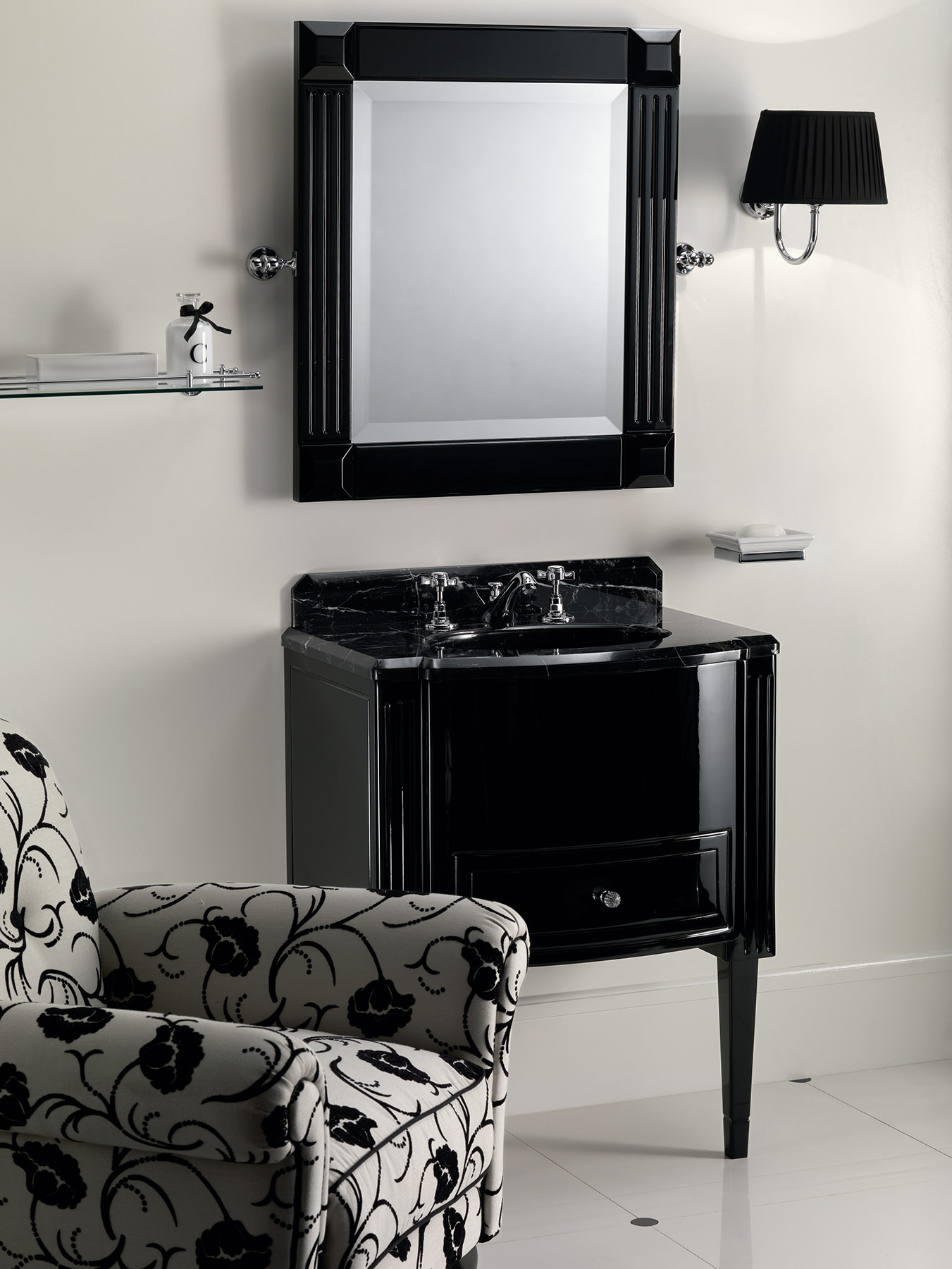 Traditional Domino Wall Mount Vanity Unit
