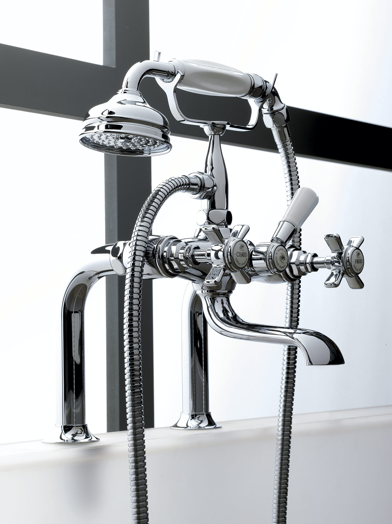 Traditional Dover Deck Mount Tub Filler
