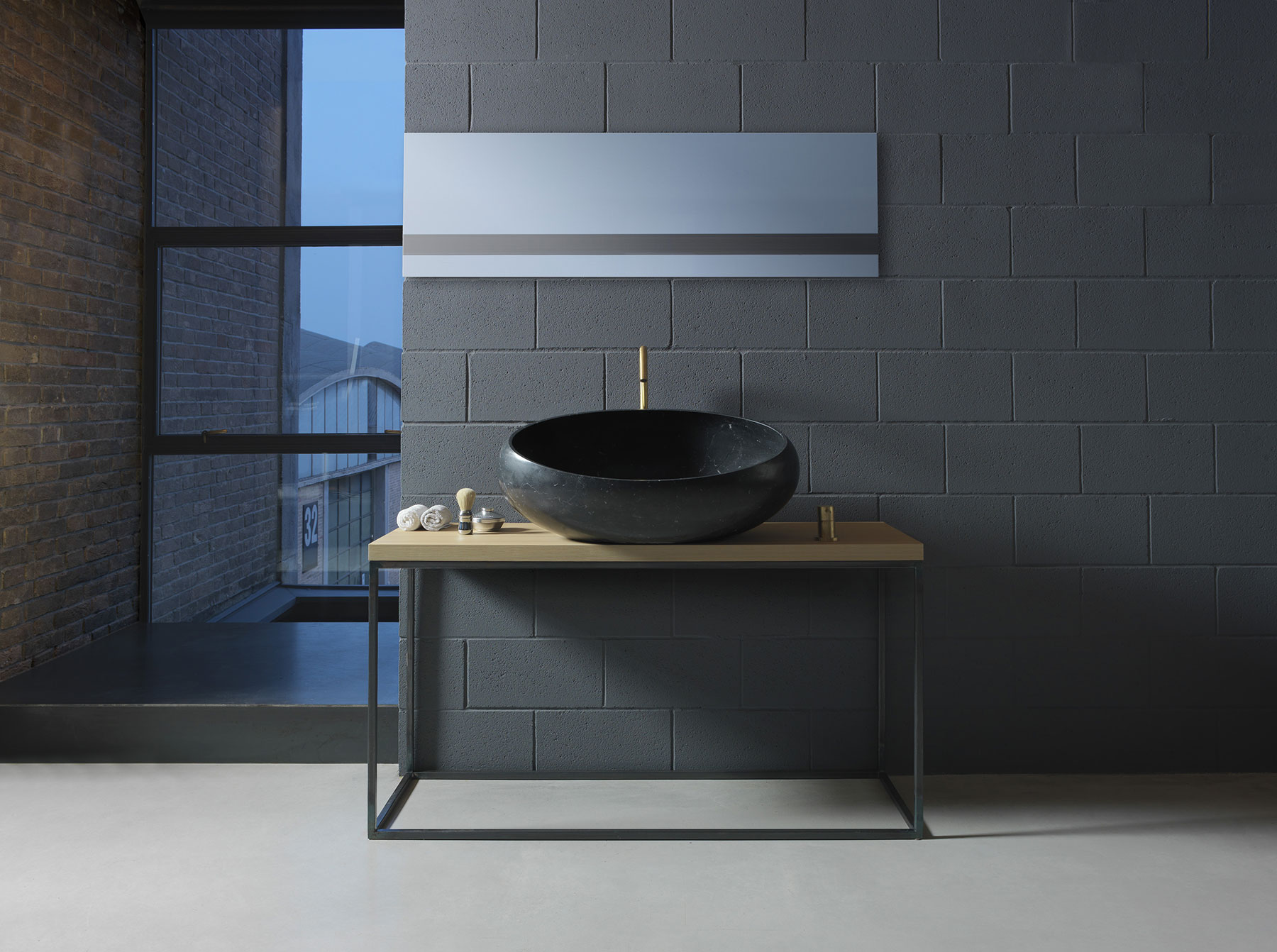 Modern Gong Countertop Mount Washbasin