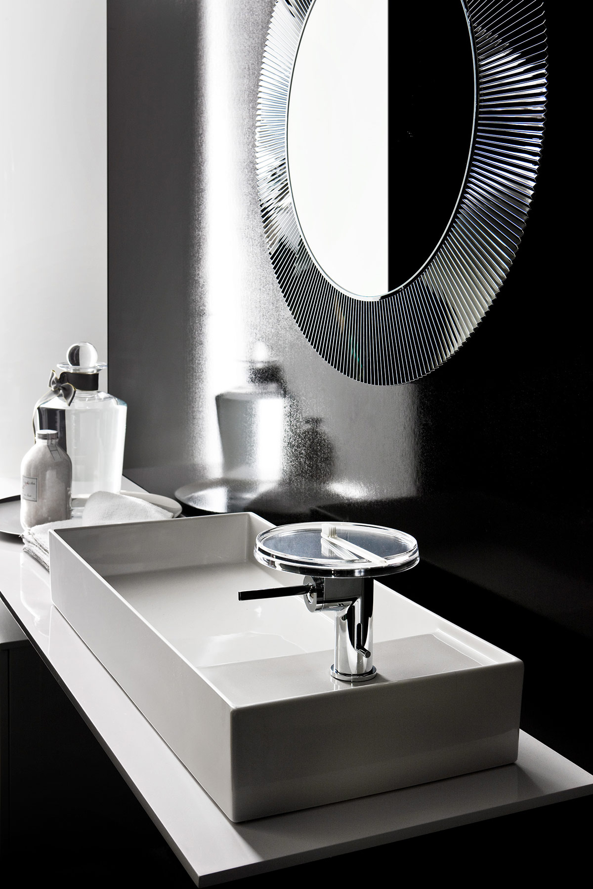 Modern Kartell Countertop Washbasin