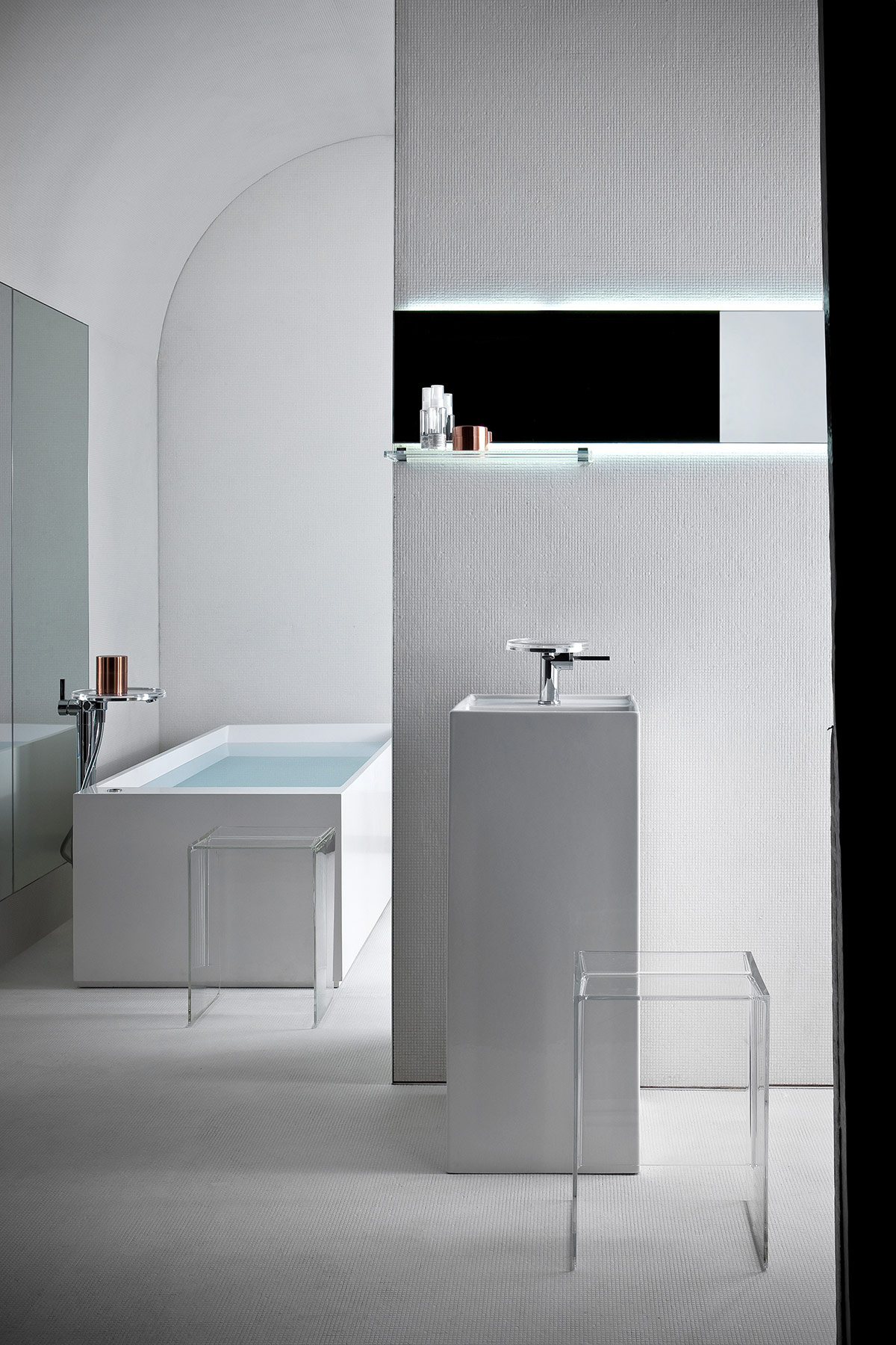 Modern Kartell Freestanding Washbasin