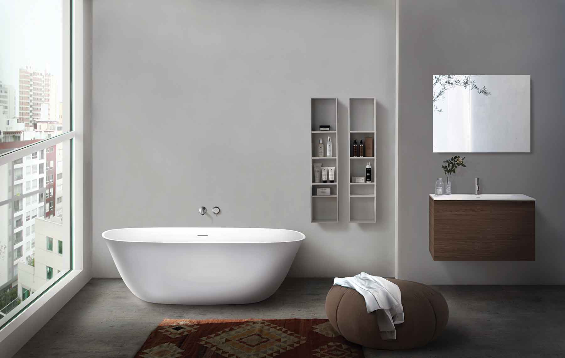 Modern Luna Freestanding Oval Bathtub