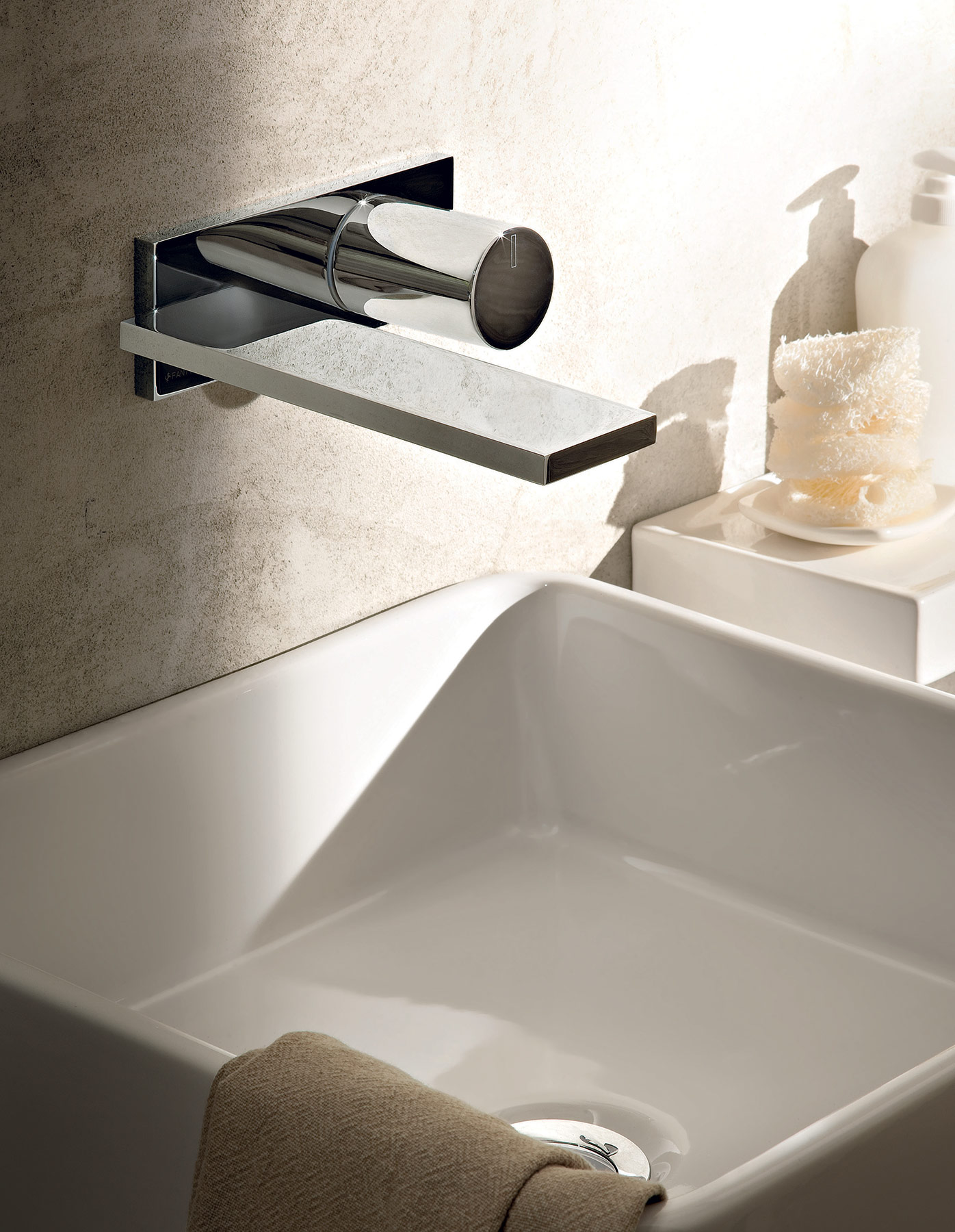 Modern Milano Wall Mount Faucet