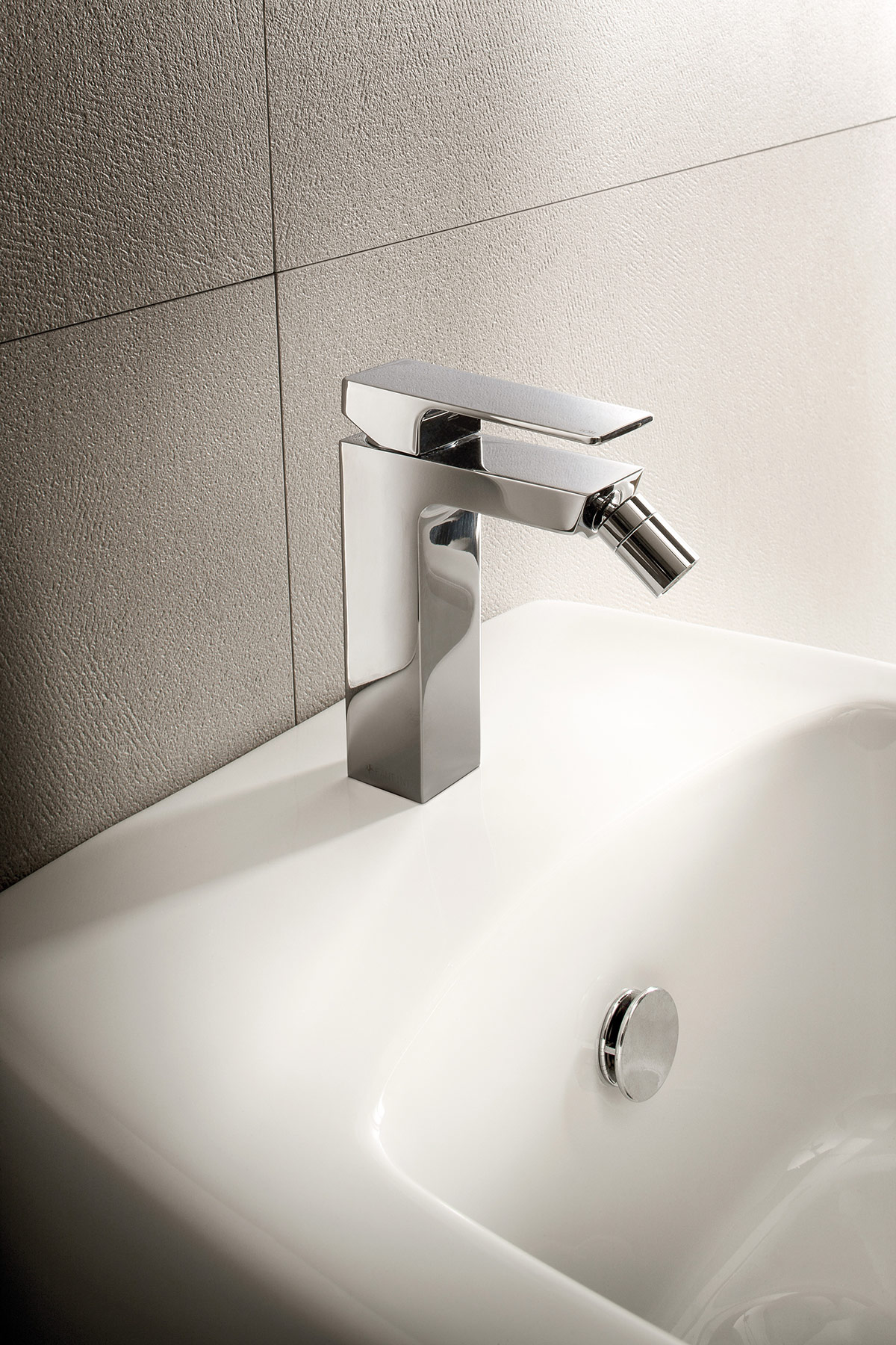 Modern Mint Deck Mount Bidet Faucet