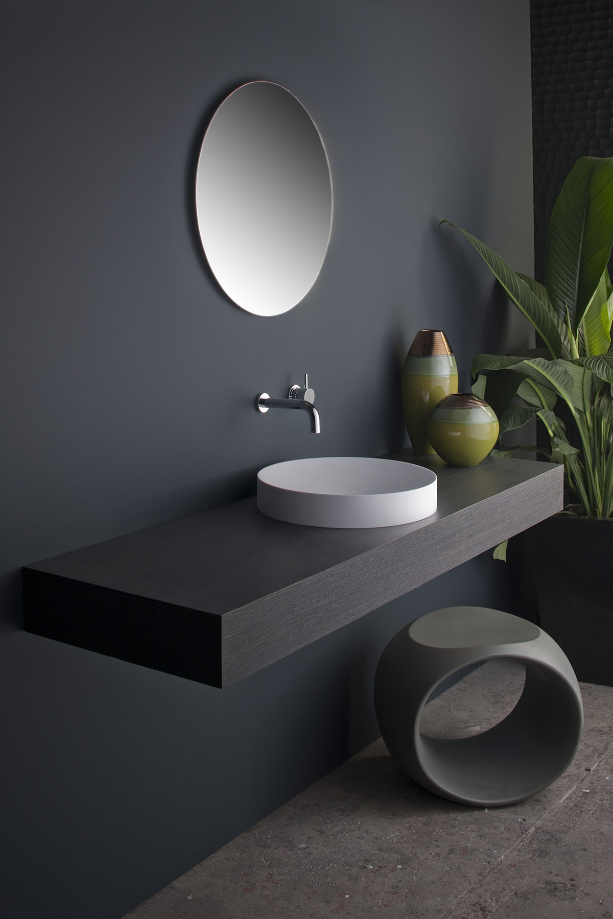 Modern Mono Countertop Washbasin