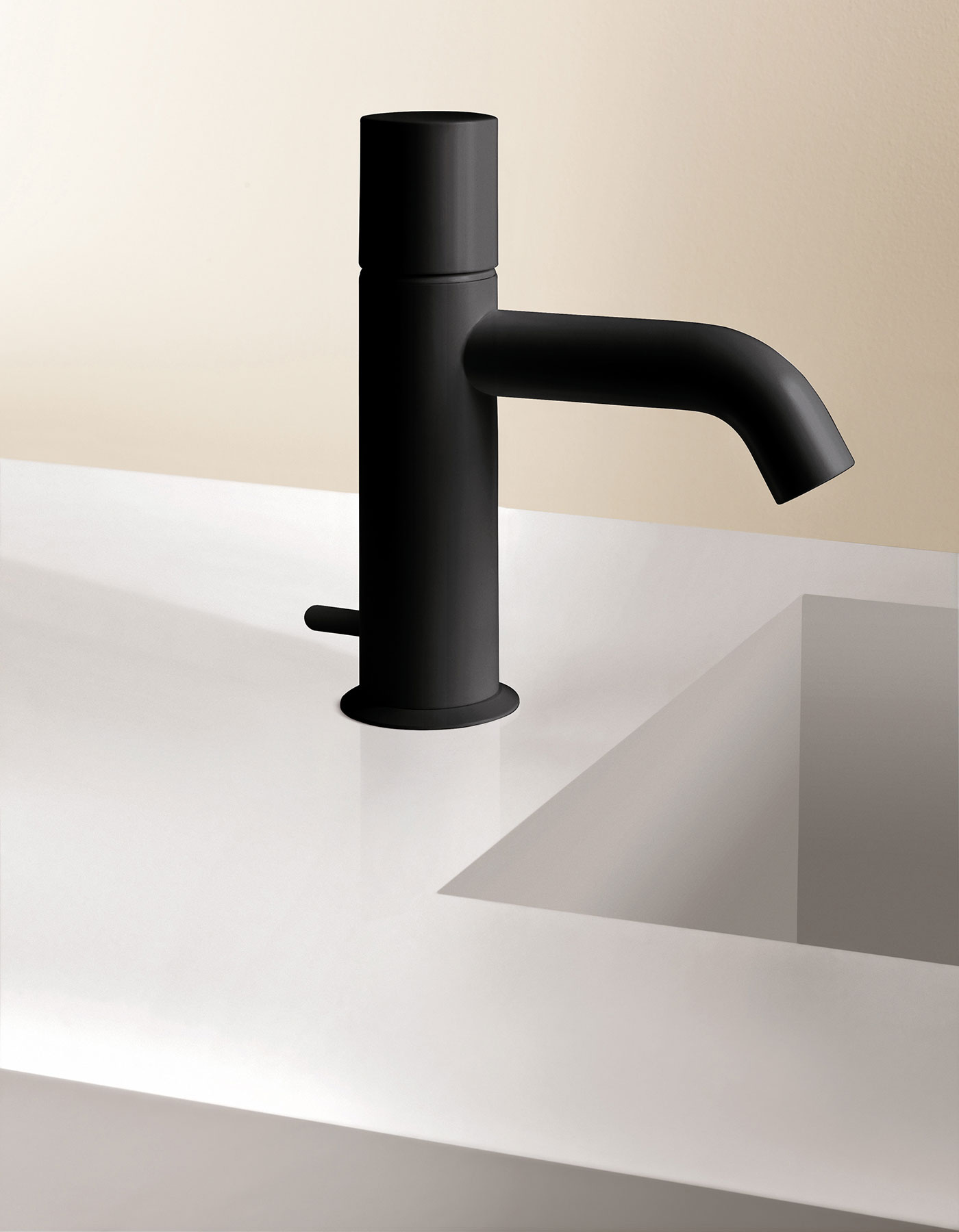 Modern Nostromo Deck Mount Faucet