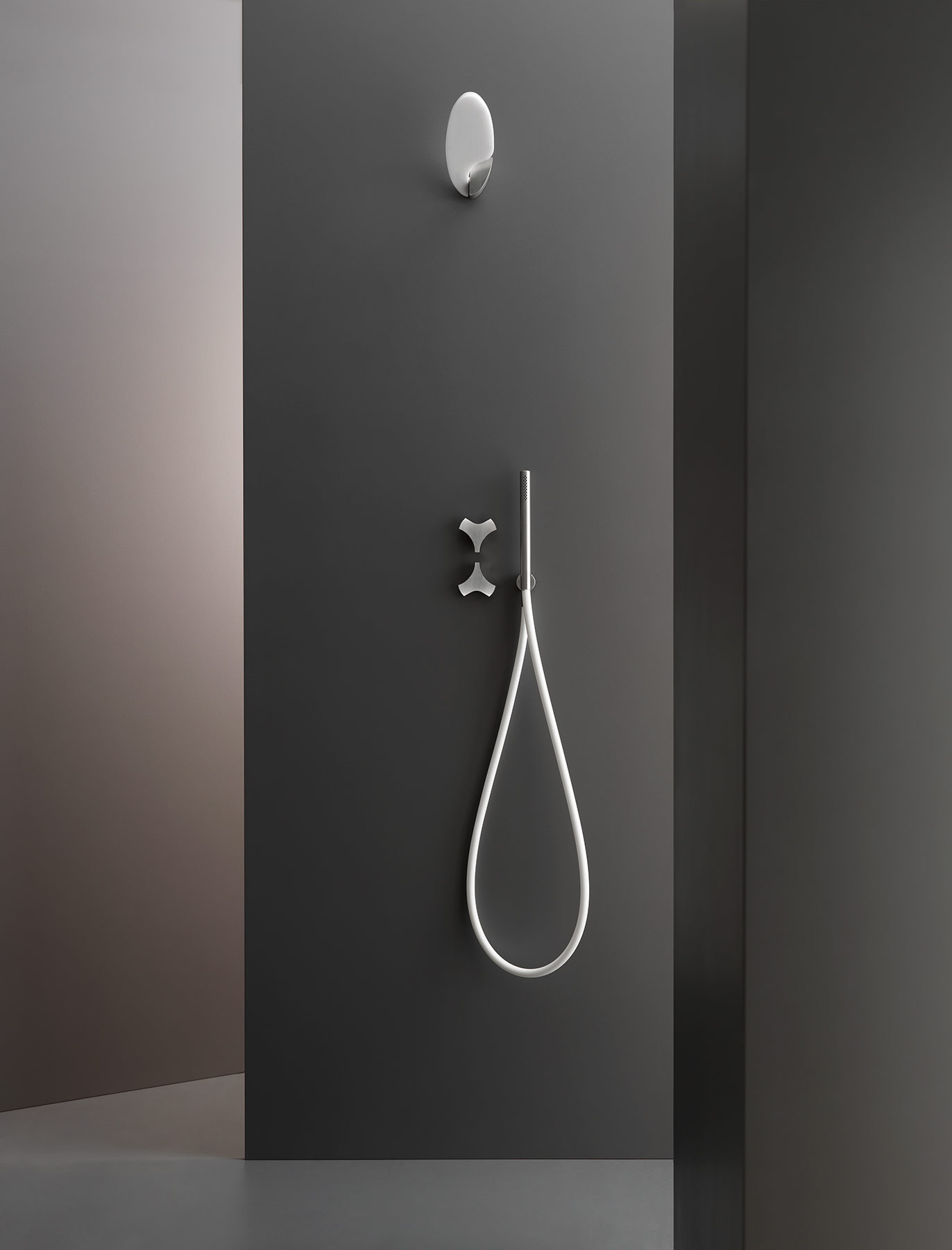 Modern Ziqq Wall Mount Shower Set